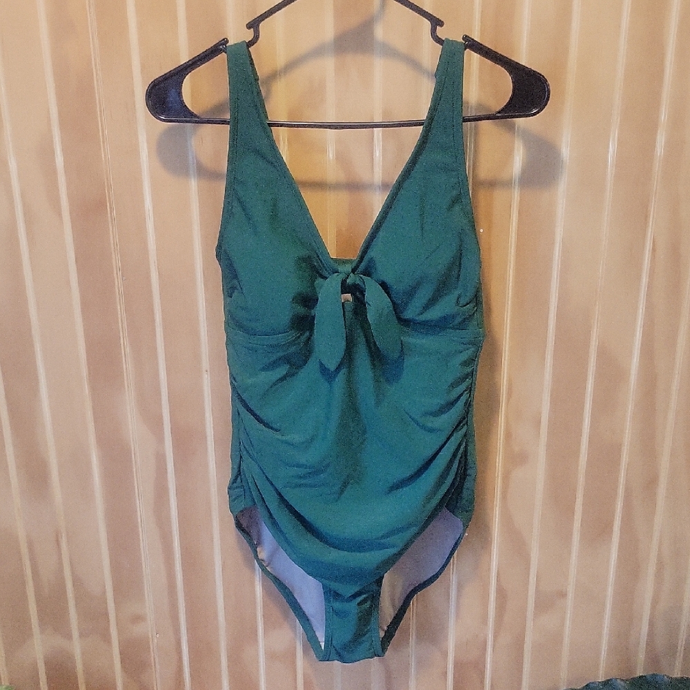 Kona Sol Womens Emerald Green One Piece Swimsuit